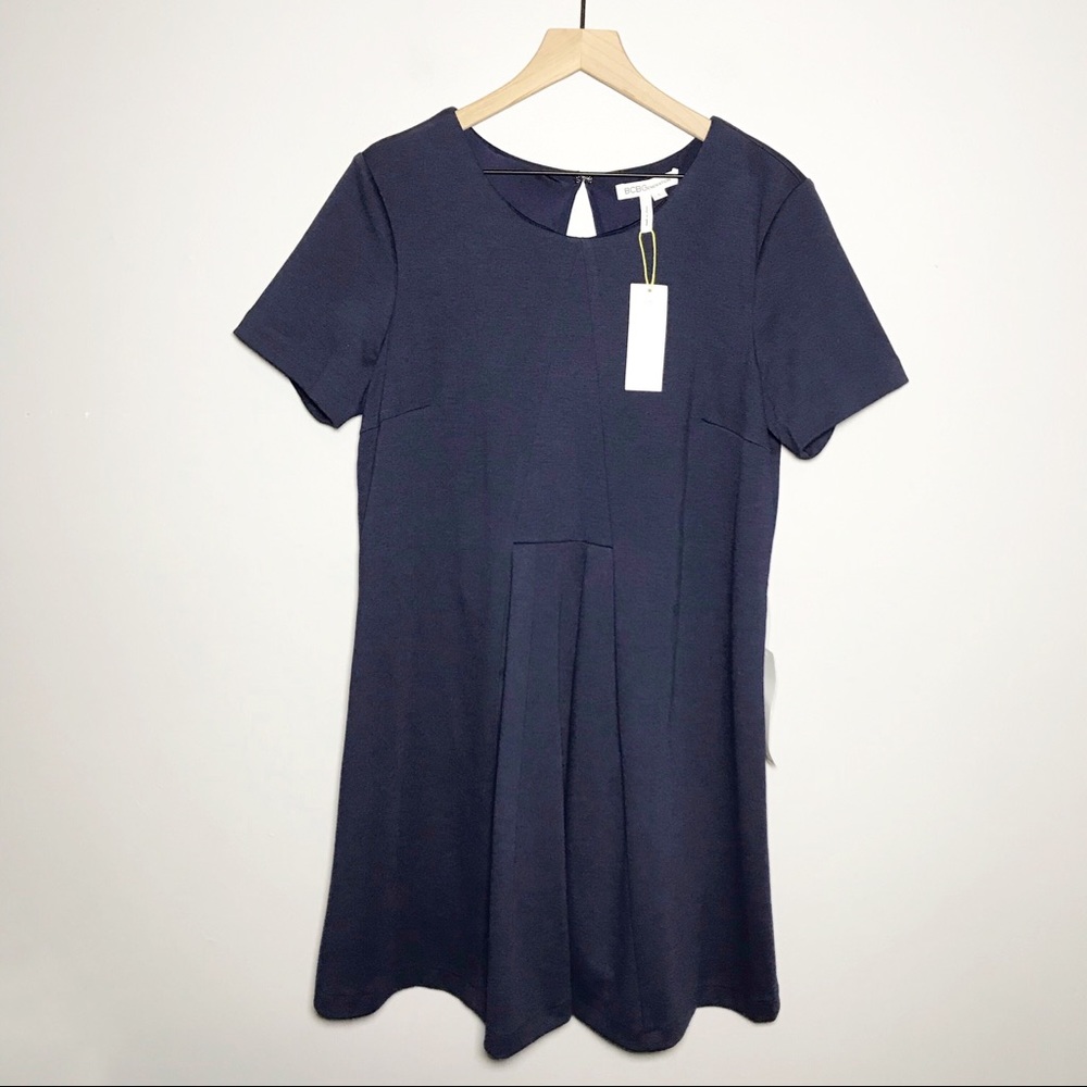 NWT NEW BCBGeneration Short Sleeve Swing Dress in Blue L